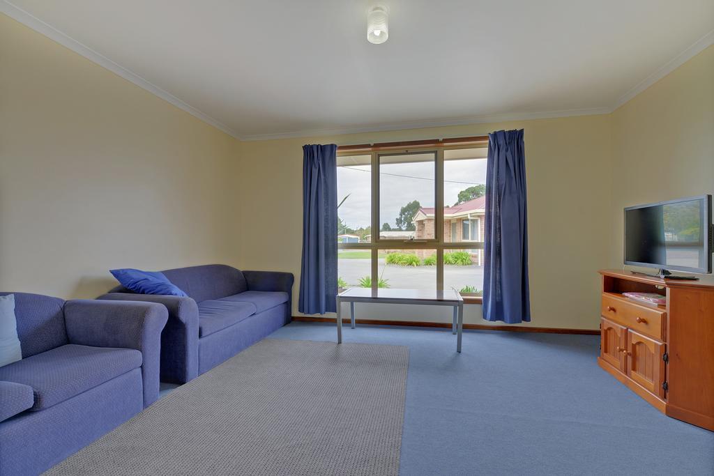 All Inn Strahan Holiday Units Dış mekan fotoğraf